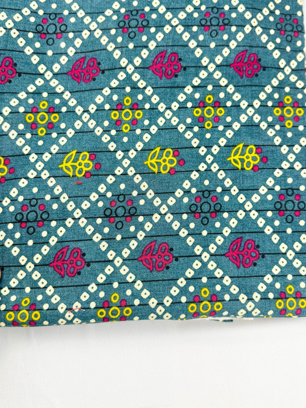 Serene petal 2Pcs Unstitched